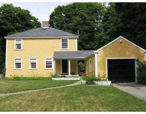 Unit for sale at 15 Bluff Head Road, Sharon, MA 02067