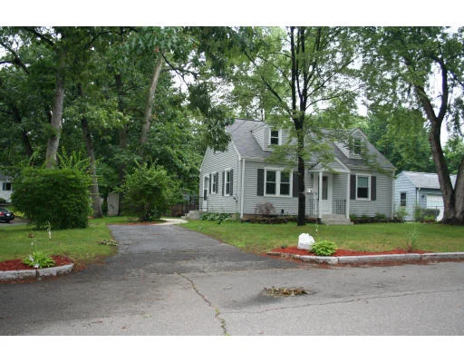 Unit for sale at 315 Hartwick, Springfield, MA 01108