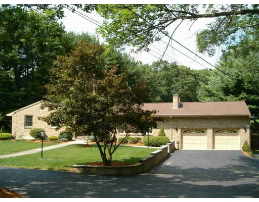 Unit for sale at 7 Lowell Street, Lynnfield, MA 01940