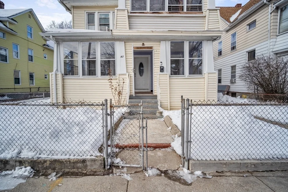 Unit for sale at 40-42 Ranney St, Springfield, MA 01108