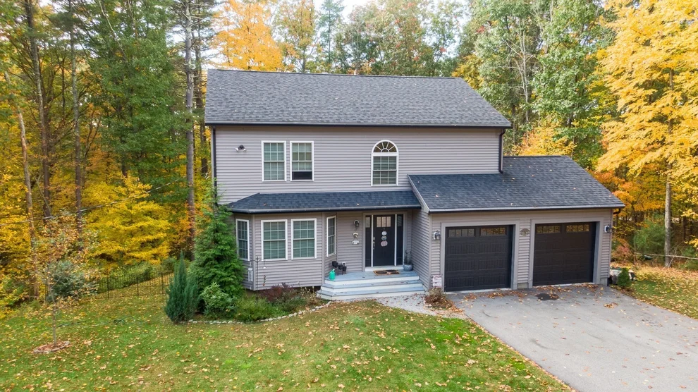 Unit for sale at 12 Gardner Ave, Sturbridge, MA 01566