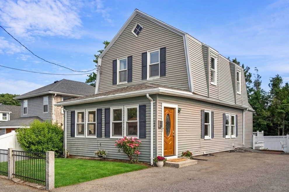 Unit for sale at 221 Winthrop St, Quincy, MA 02169
