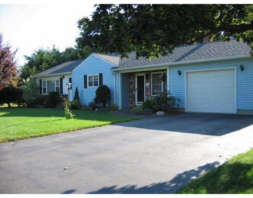 Unit for sale at 92 Highland Street, Agawam, MA 01030