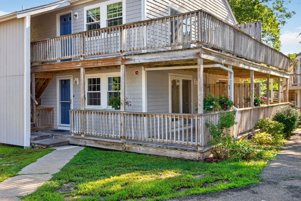 Unit for sale at 35 Ashumet Rd, Mashpee, MA 02649