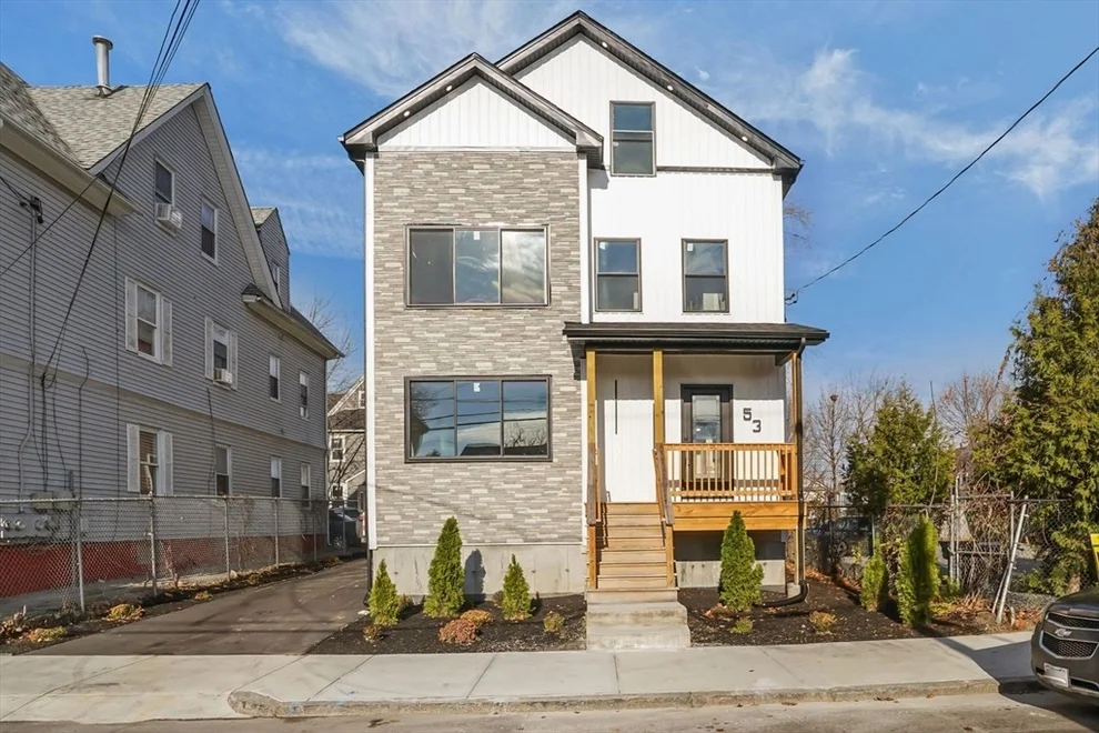 Unit for sale at 53 Comstock Av, Providence, RI 02907