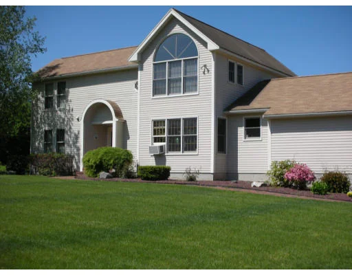 Unit for sale at 414 South St., Auburn, MA 01501