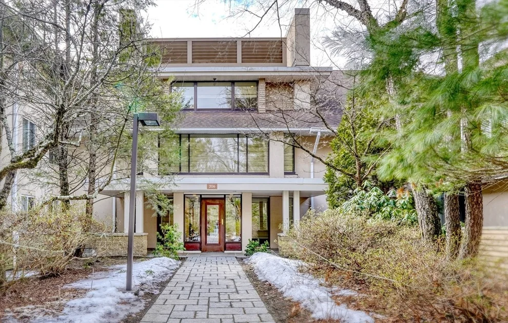Unit for sale at 206 Allandale Rd, Boston, MA 02467