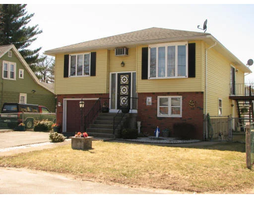 Unit for sale at 117 Lakeview Avenue, Ludlow, MA 01056