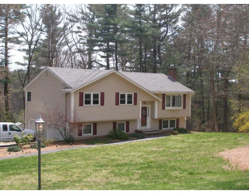 Unit for sale at 30 Northgate Rd, Tewksbury, MA 01876