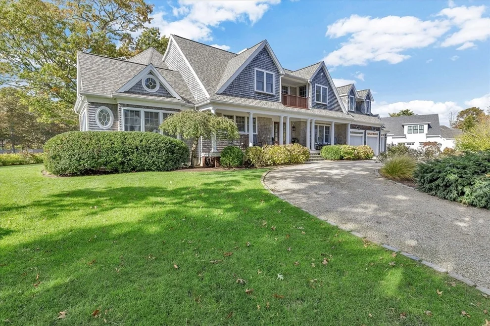 Unit for sale at 220 Dunrobin Rd, Mashpee, MA 02649