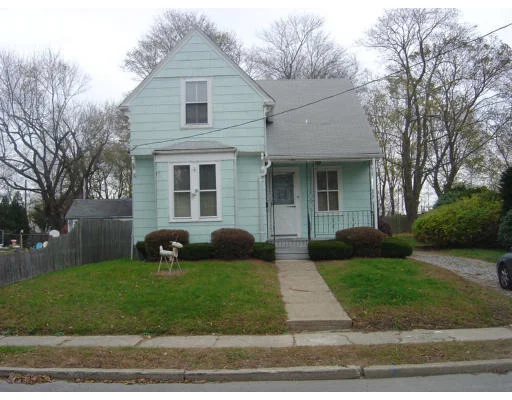 Unit for sale at 48 Linden St, Whitman, MA 02382