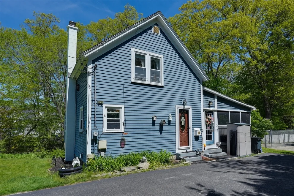 Unit for sale at 14 Mill St, Northborough, MA 01532