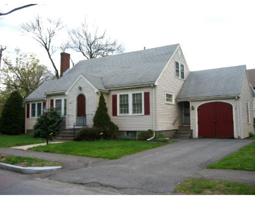 Unit for sale at 419 Webster St., Needham, MA 02494
