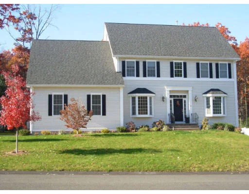 Unit for sale at 13 Squirrel Hill Road, Acton, MA 01720