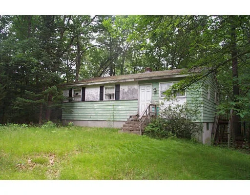 Unit for sale at 31 Coffee St, Medway, MA 02053