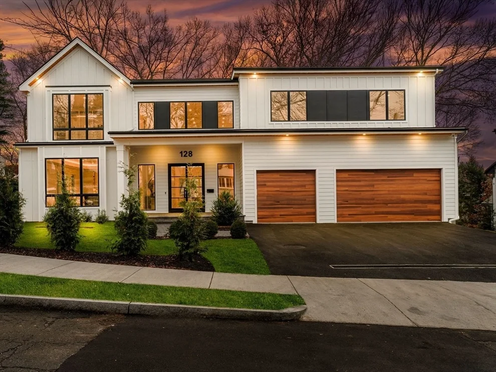 Unit for sale at 128 Charlemont, Newton, MA 02461