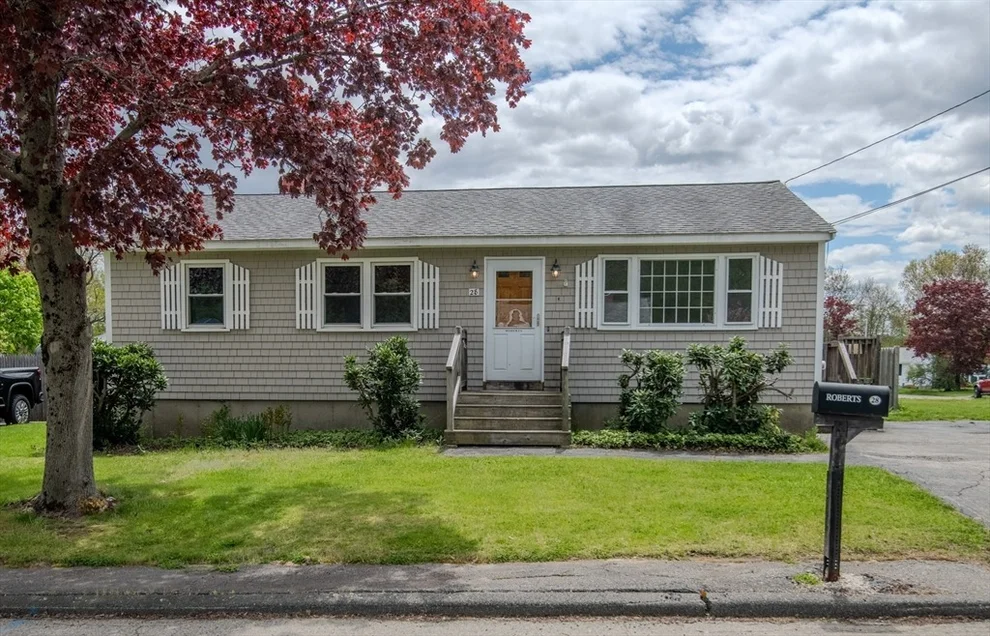 Unit for sale at 28 Lafayette St, Amesbury, MA 01913