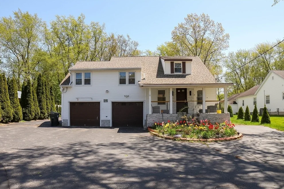 Unit for sale at 11 Hampton St, Auburn, MA 01501