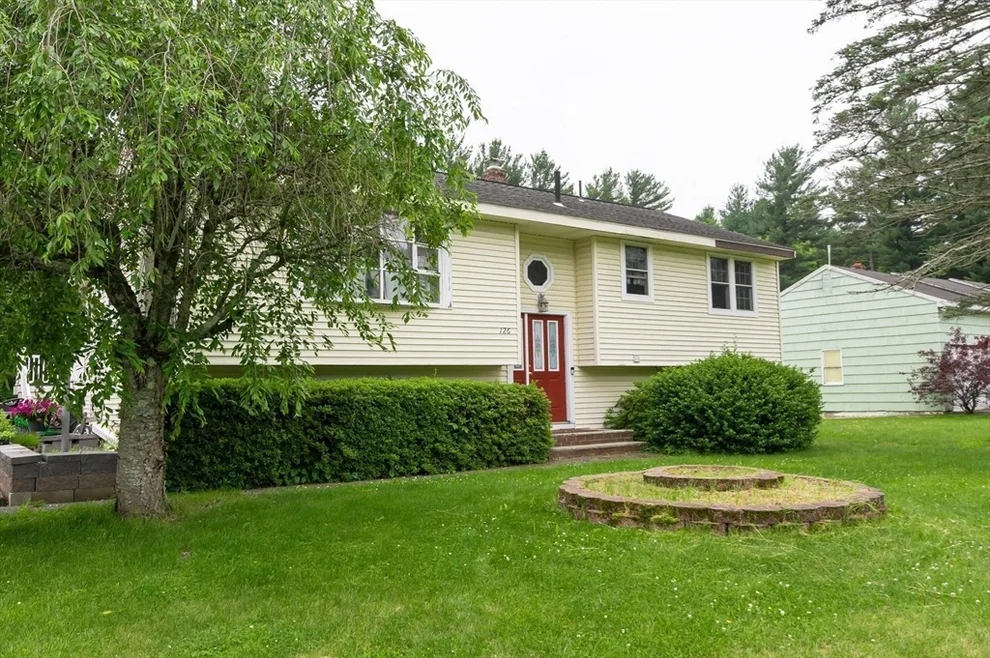 Unit for sale at 126 Forest Park Rd, Dracut, MA 01826