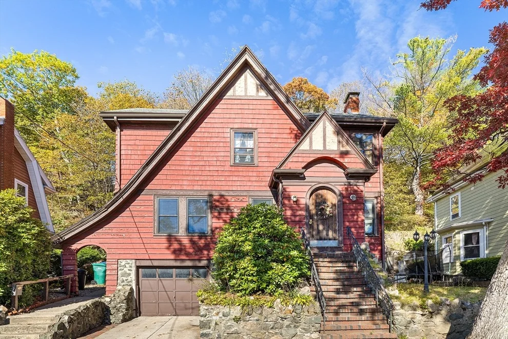 Unit for sale at 11 Linwood Rd, Lynn, MA 01905