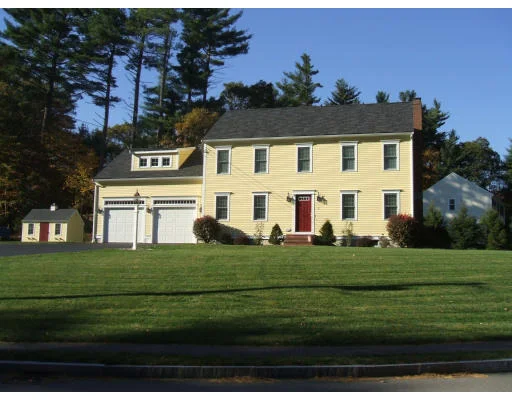 Unit for sale at 7 Cricket's Run, Hanover, MA 02339