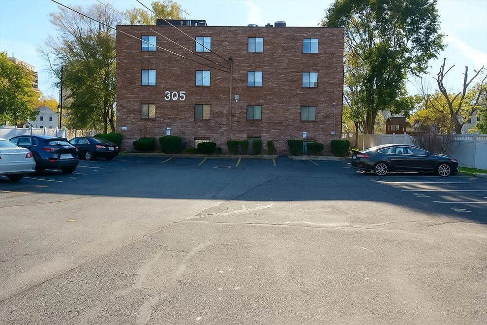 Unit for sale at 305 Riverside Ave, Medford, MA 02155