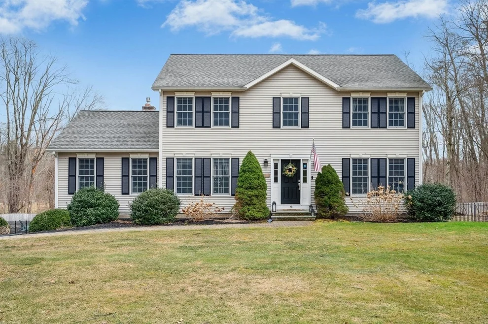 Unit for sale at 59 Snow Rd, West Brookfield, MA 01585