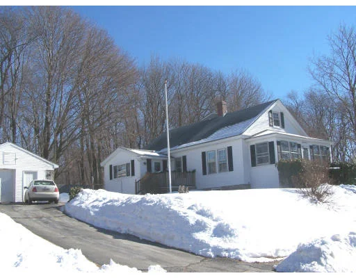Unit for sale at 77 Pine View Ave, Worcester, MA 01603