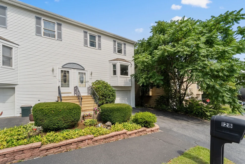Unit for sale at 128 Orton St Ext, Worcester, MA 01604