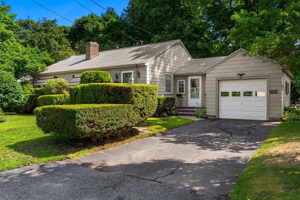 Unit for sale at 187 Havilah St, Lowell, MA 01852