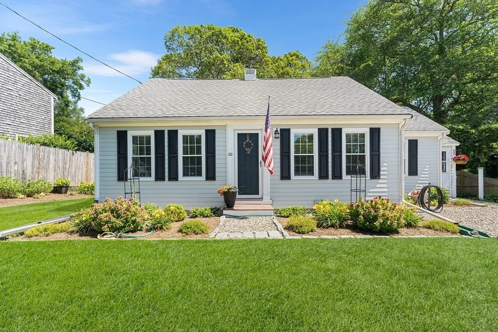 Unit for sale at 20 Amvets Ave, Falmouth, MA 02540
