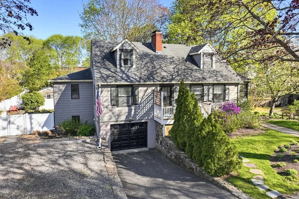 Unit for sale at 5 Ramsay Rd., Marblehead, MA 01945