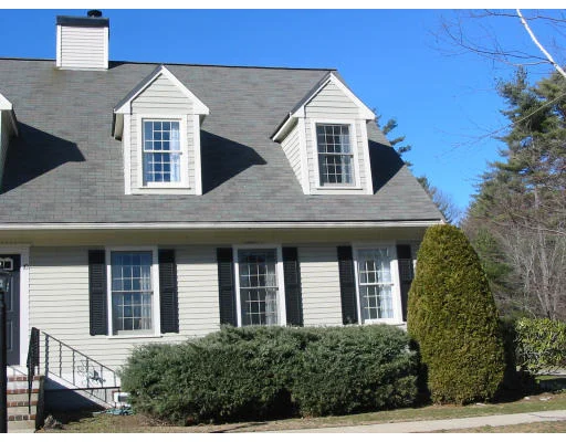 Unit for sale at 11 Morgan Ln, Norton, MA 02766
