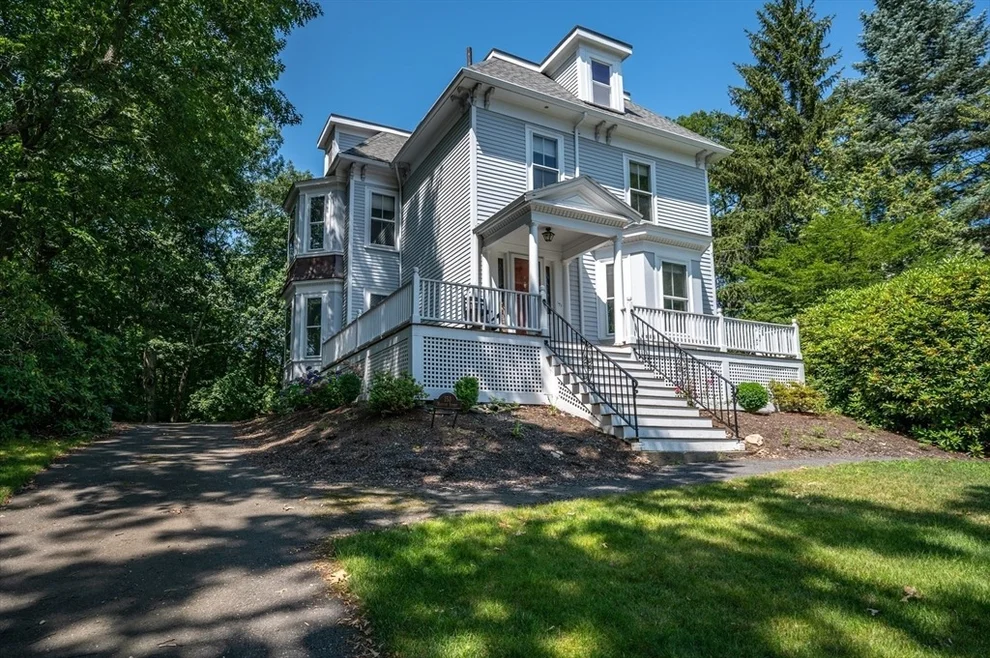 Unit for sale at 153 Hancock St, Newton, MA 02466