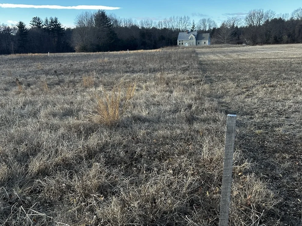 Unit for sale at 217 Pomeroy Meadow Rd Lot 3r, Southampton, MA 01073