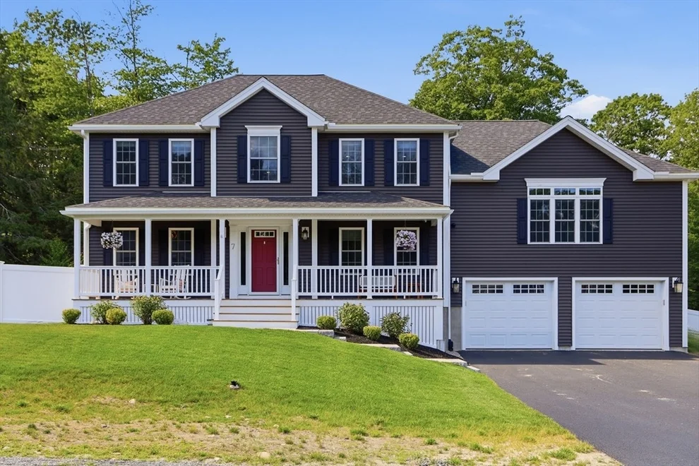 Unit for sale at 7 Stephanie Drive, Holden, MA 01520