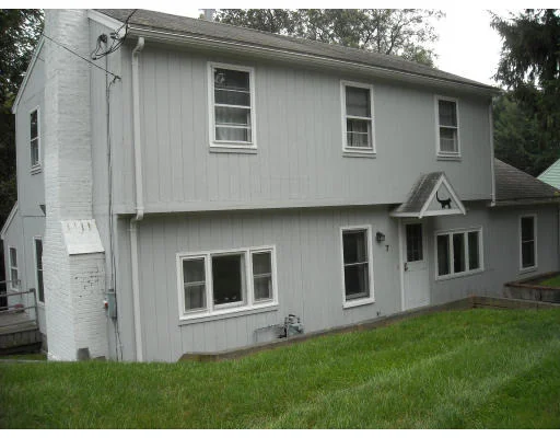 Unit for sale at 7 Overlook Road, Natick, MA 01760