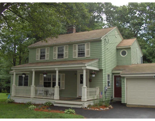 Unit for sale at 29 Pioneer, Holden, MA 01520