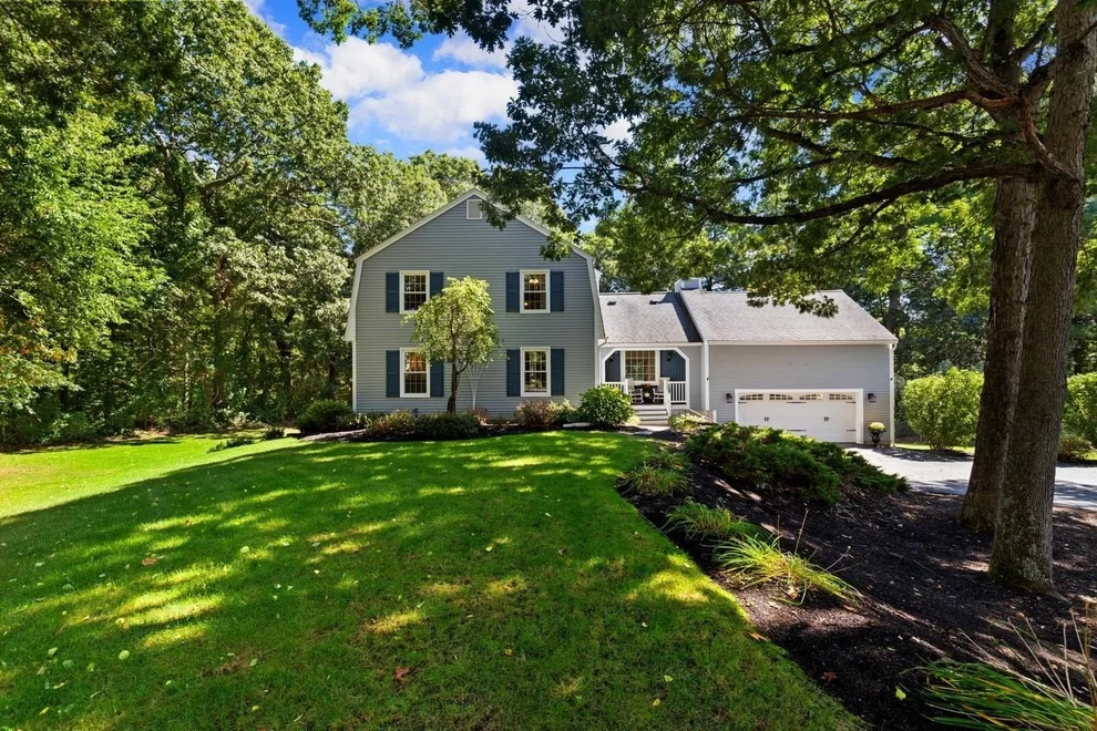 Unit for sale at 3 Karen Way, Methuen, MA 01844