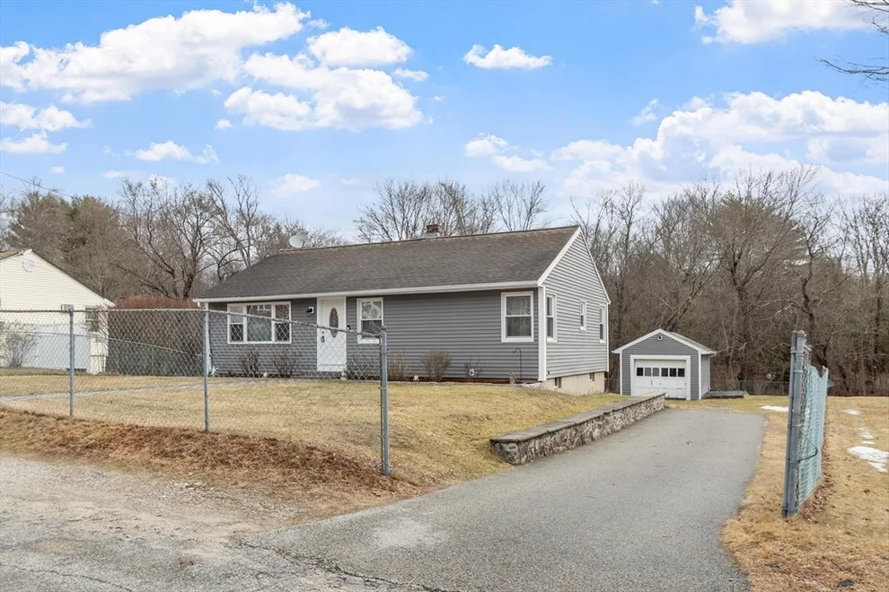 Unit for sale at 6 Bartlett St, Oxford, MA 01540