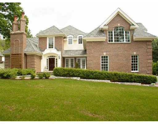 Unit for sale at 46 Porter Rd, Andover, MA 01810