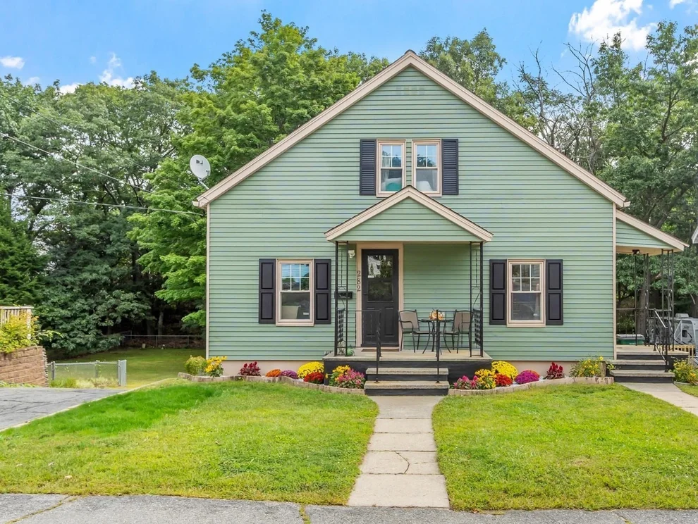 Unit for sale at 282 Boutelle St, Fitchburg, MA 01420