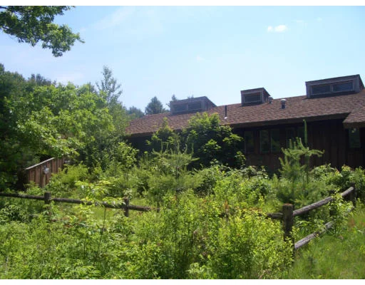 Unit for sale at 250 Marshall, Paxton, MA 01612