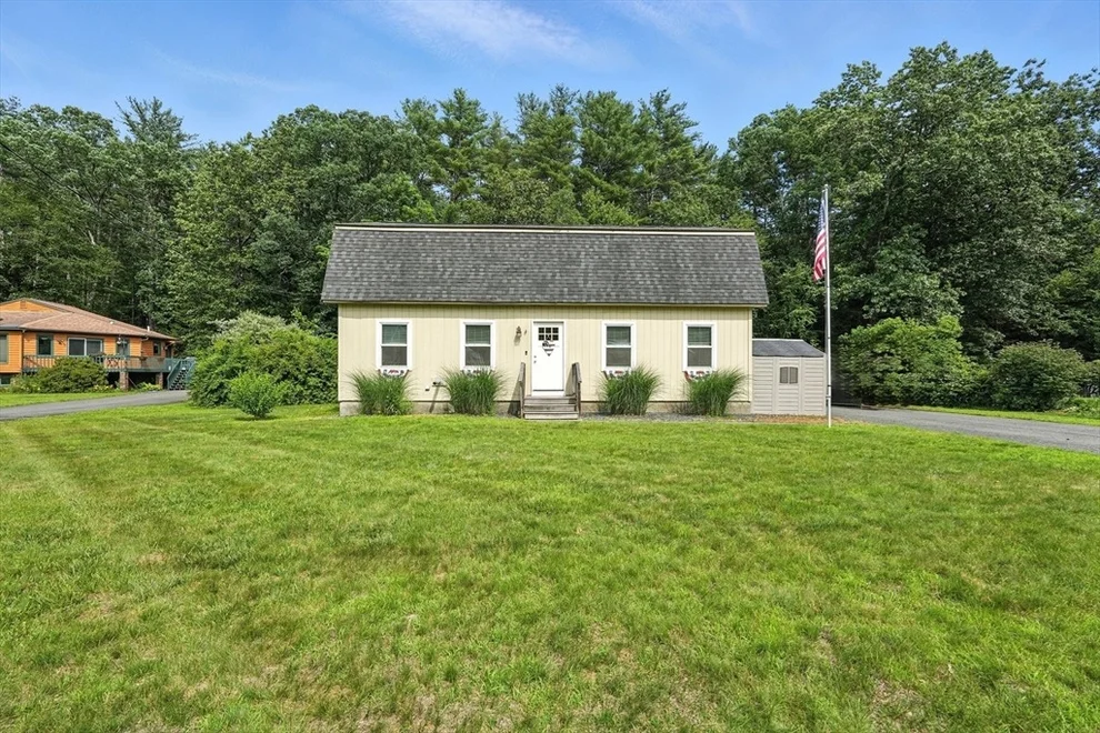 Unit for sale at 17 Revere Circle, Greenfield, MA 01301