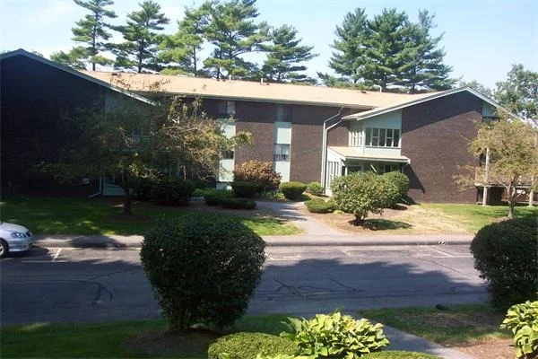 Unit for sale at 37 Parish Pathe, Marshfield, MA 02050