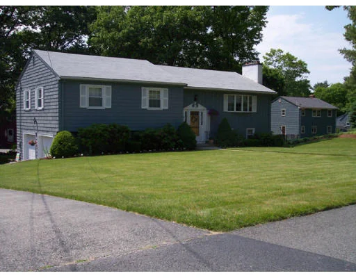 Unit for sale at 54 Marla Lane, Reading, MA 01867