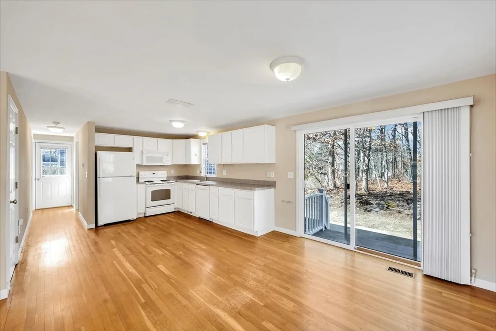Unit for sale at 121 Camp St, Yarmouth, MA 02673