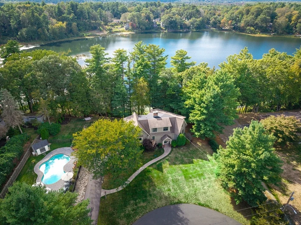 Unit for sale at 25 Juniper Street, Wenham, MA 01984