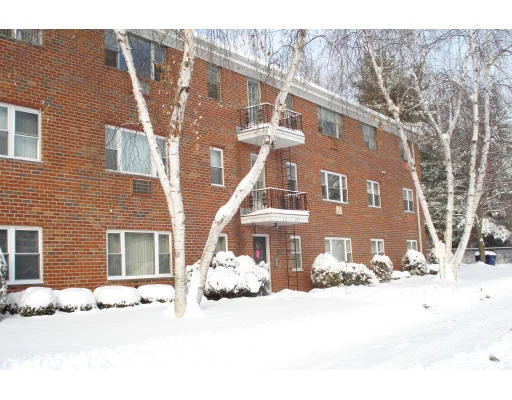 Unit for sale at 214 Regency Park, Agawam, MA 01001