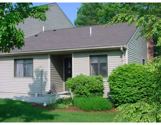 Unit for sale at 147 Highwood Drive, Franklin, MA 02038